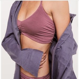 Lululemon simply there bralette